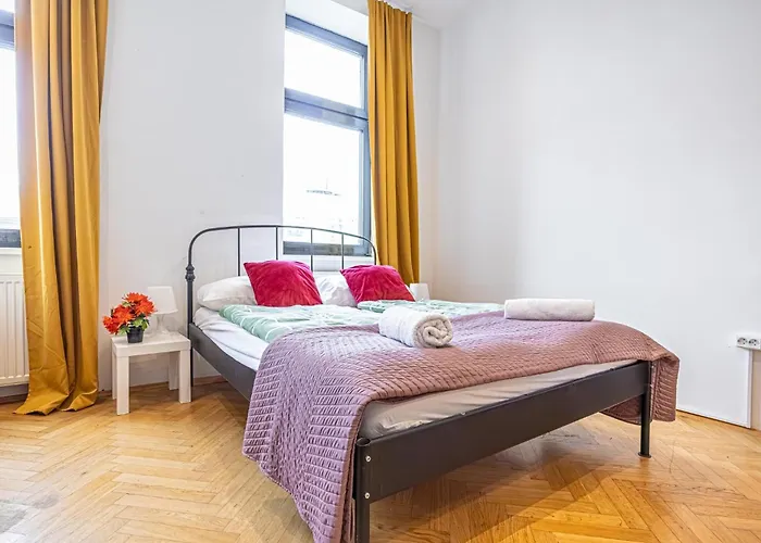 Near Lorenz Boehler & Danube - Modern 4br With Garden, Tv & Wifi * فيينا
